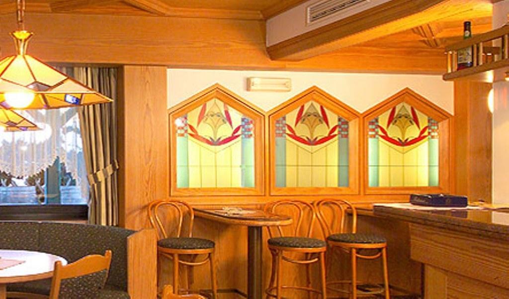 Hotel Sureghes Ortisei Eksteriør billede