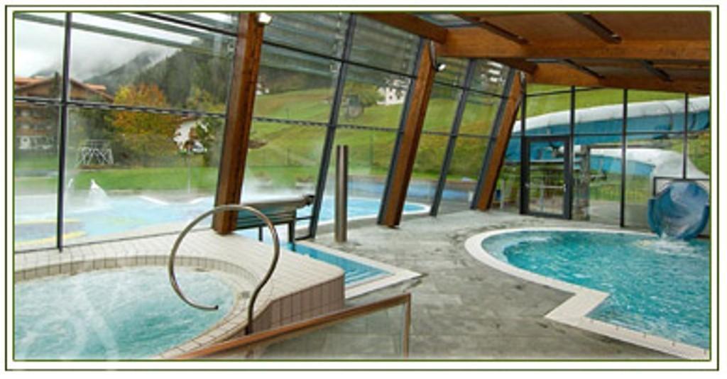 Hotel Sureghes Ortisei Eksteriør billede